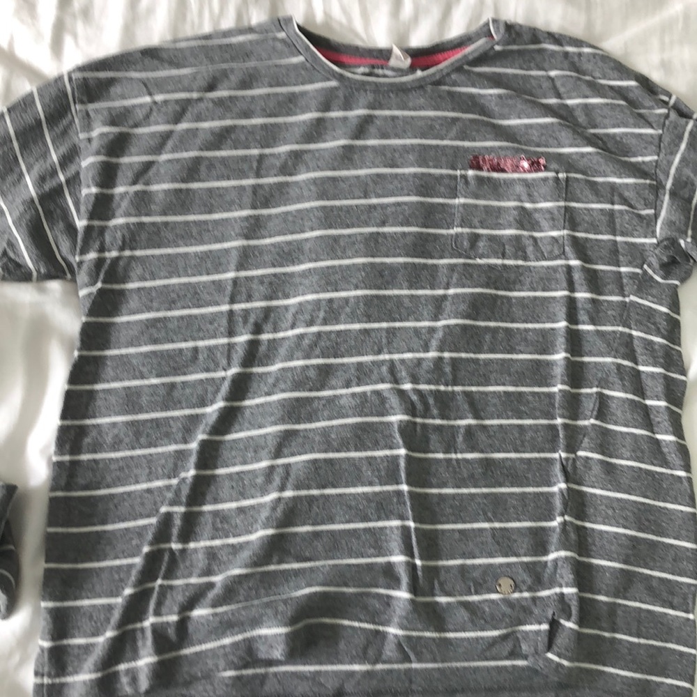 Striped long sleeve shirt